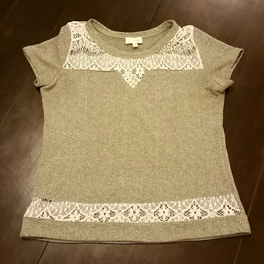 Grey shirt